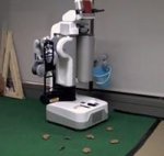 Американцы научили робота убирать собачьи какашки