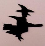 Новый закон в Свазиленде запретит ведьмам высоко летать на метле